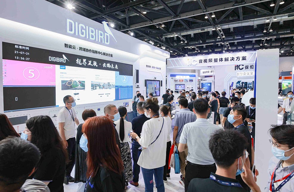 Show Floor - Booths 8