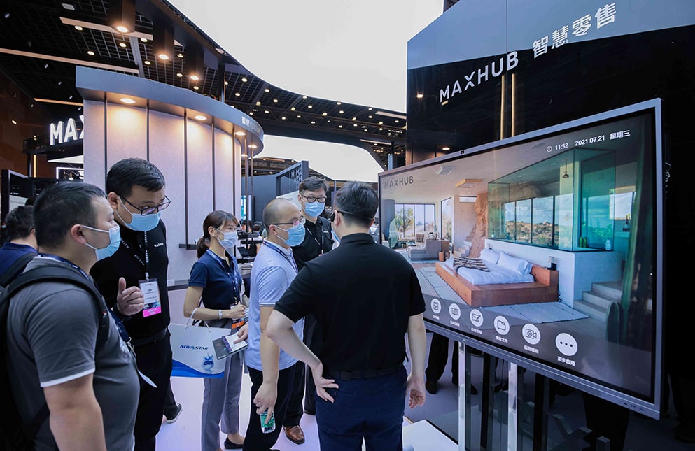 Show Floor Product Demo 3