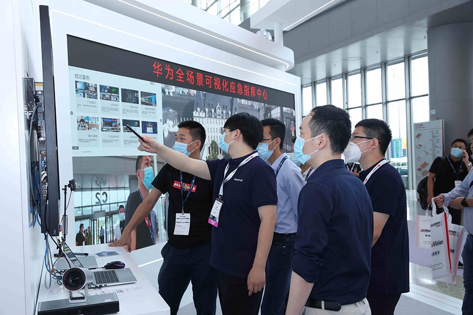 Show Floor Product Demo 5