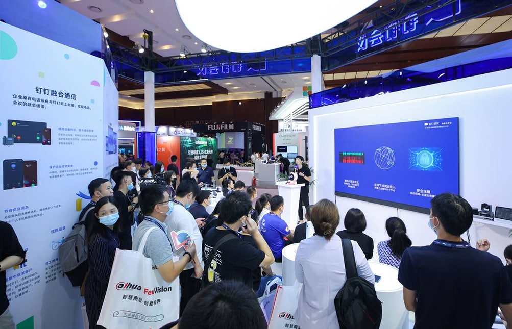 Show Floor Product Demo 7